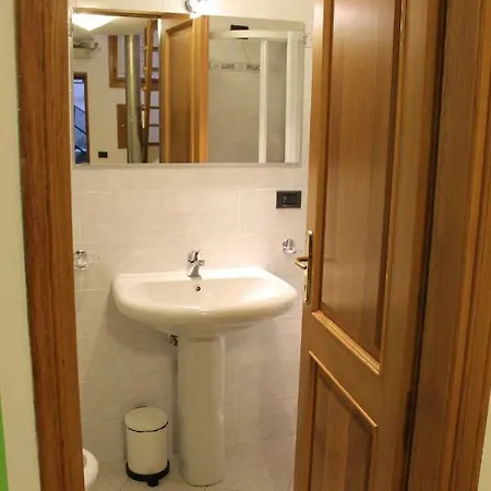 Guardando Le Stelle 韦尔纳扎